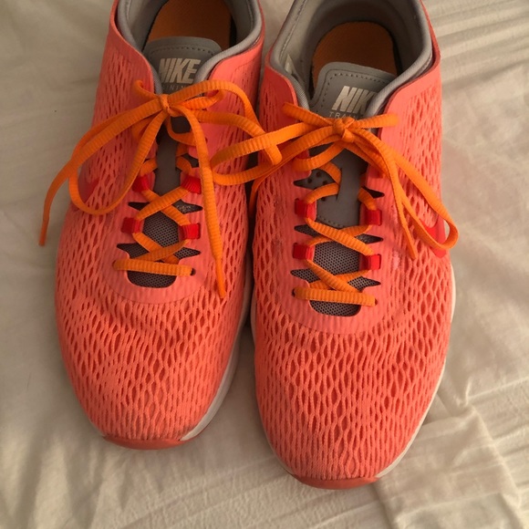 Nike Training - Zoom Fit - Picture 2 of 4